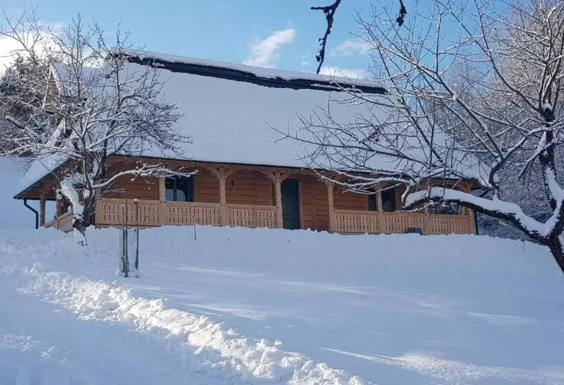 Majatalo River Song Inn