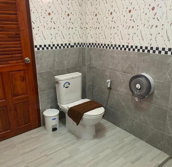 Tanaporn Resort Bangsaphan