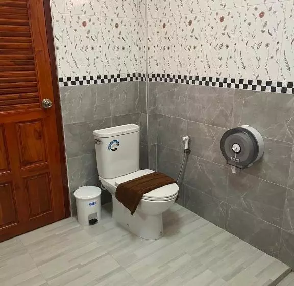 Tanaporn Resort Bangsaphan
