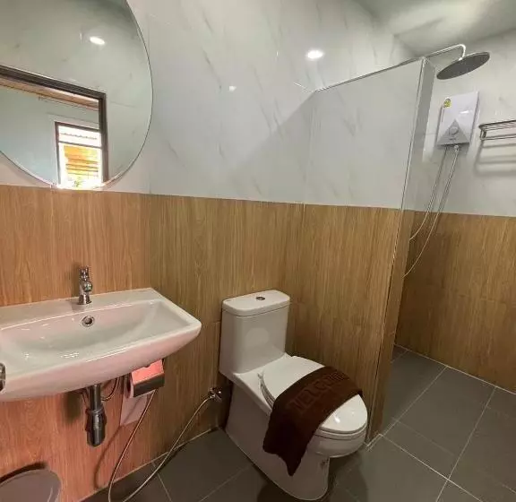 Tanaporn Resort Bangsaphan