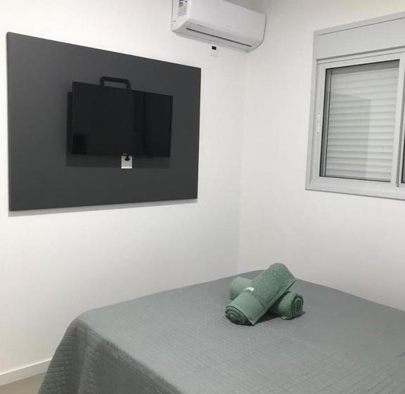 Aeroporto De Florianopolis   Praia Do Campeche