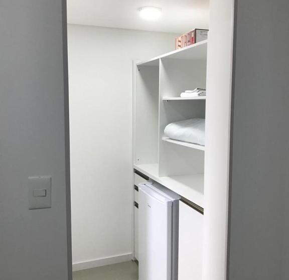 Aeroporto De Florianopolis   Praia Do Campeche