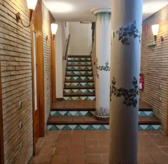 Bar Restaurante Albergue De Uncastillo