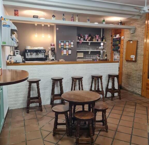 Bar Restaurante Albergue De Uncastillo