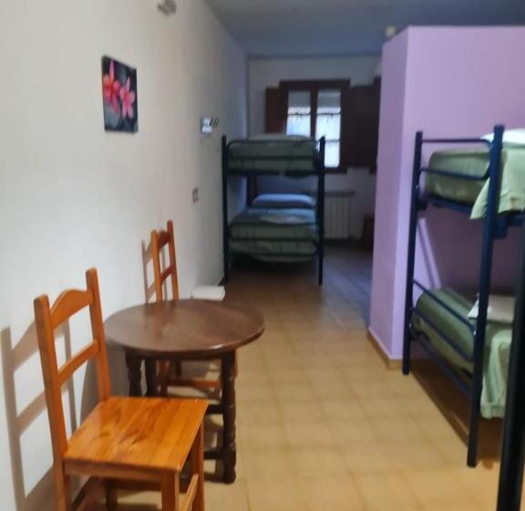 Bar Restaurante Albergue De Uncastillo