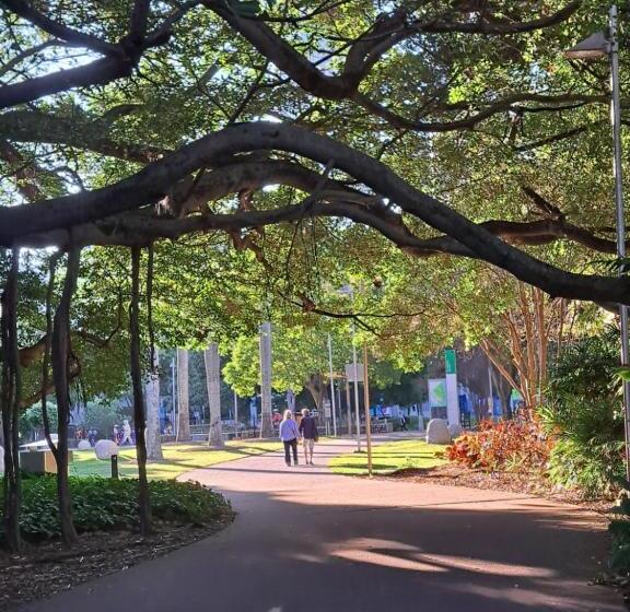住宿加早餐 Brisbane 1960s Pool House