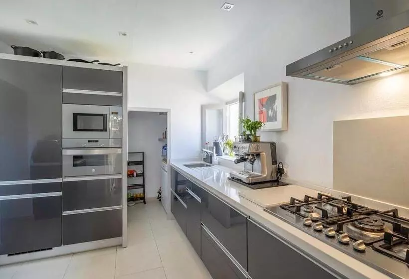 ベッドアンドブレックファースト Casa Jardin Competa