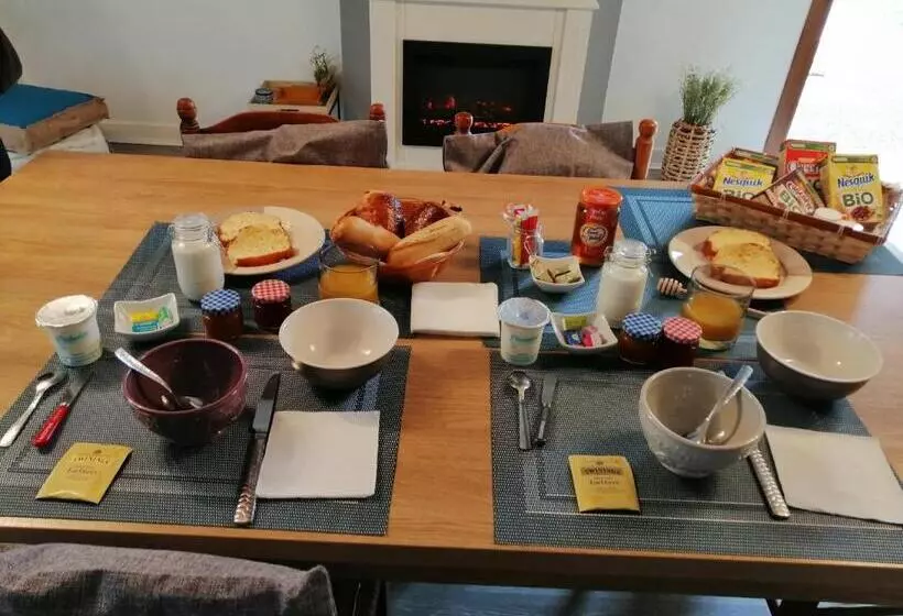 Aamiaismajoitus (B&B) Chambre D Hôtes à Mouleydier