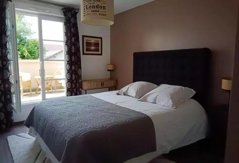 Aamiaismajoitus (B&B) 3 Chambres D Hôtes