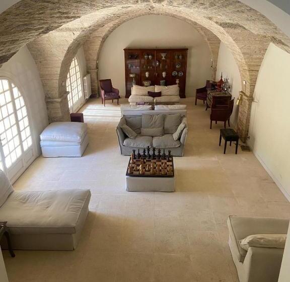 Bed and Breakfast Seigneurie De Peyrat