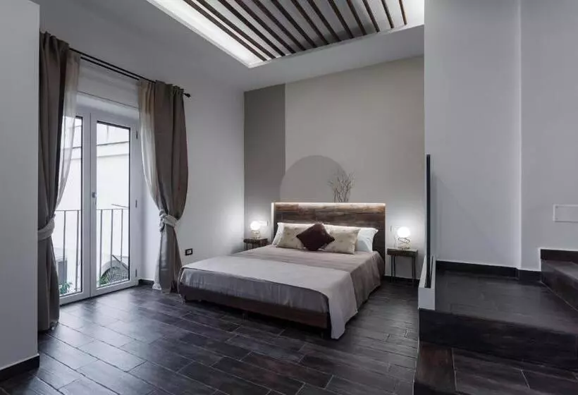 Aamiaismajoitus (B&B) Vesuvio Plaza Room