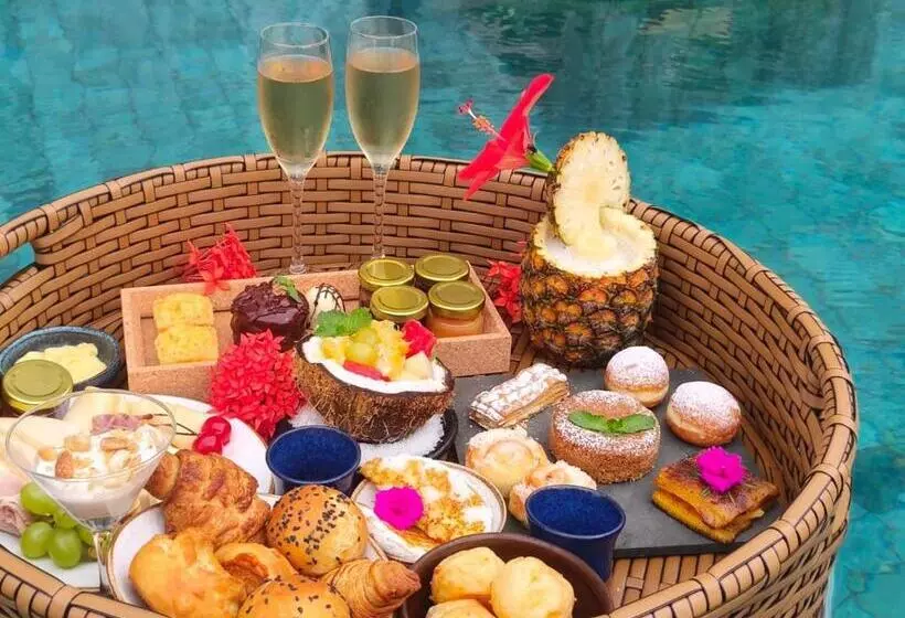 Hotelli Almareia Boutique