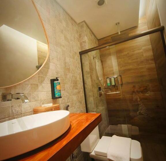 هتل Almareia Boutique