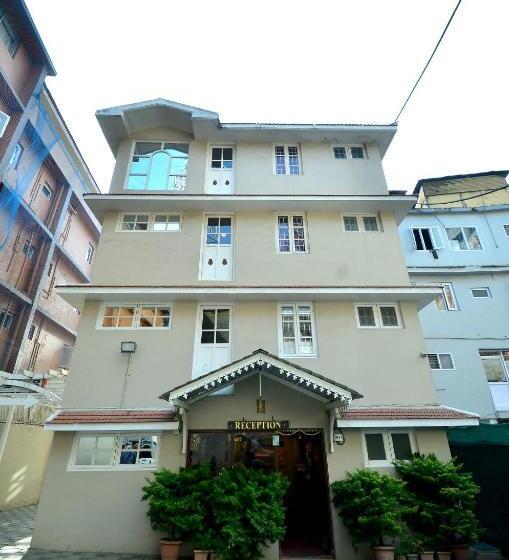 Hotel Bn Tourist Home