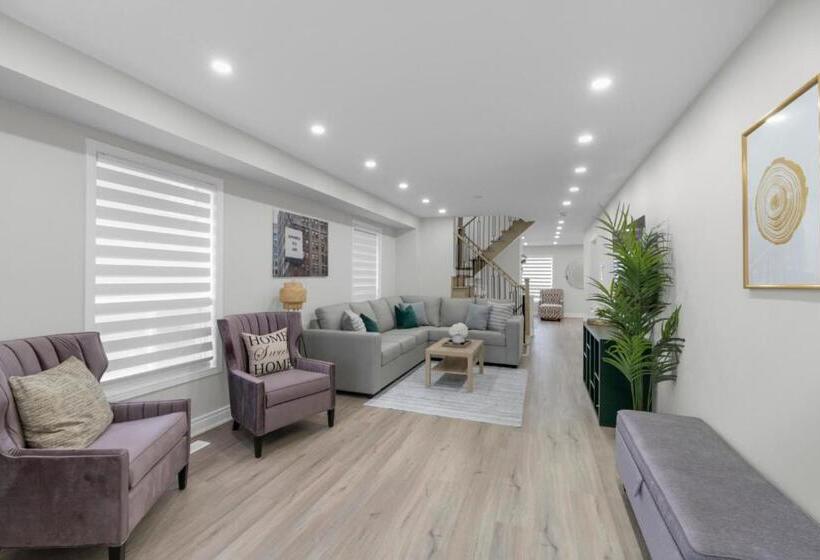 فندق Crescentwood Properties