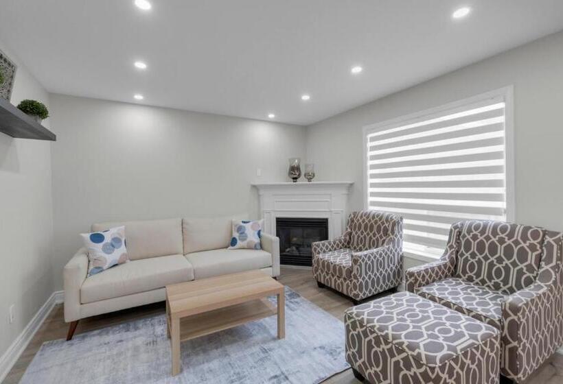 فندق Crescentwood Properties