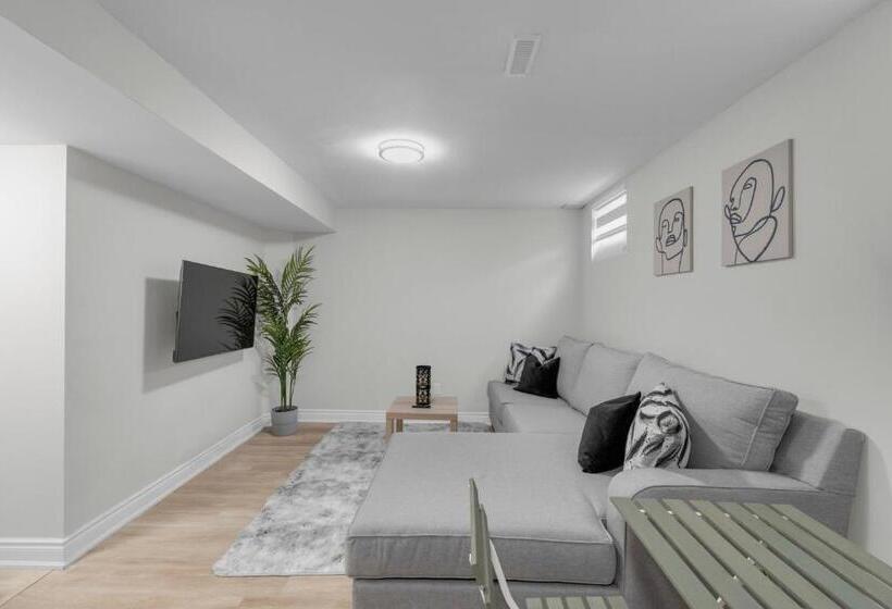 فندق Crescentwood Properties