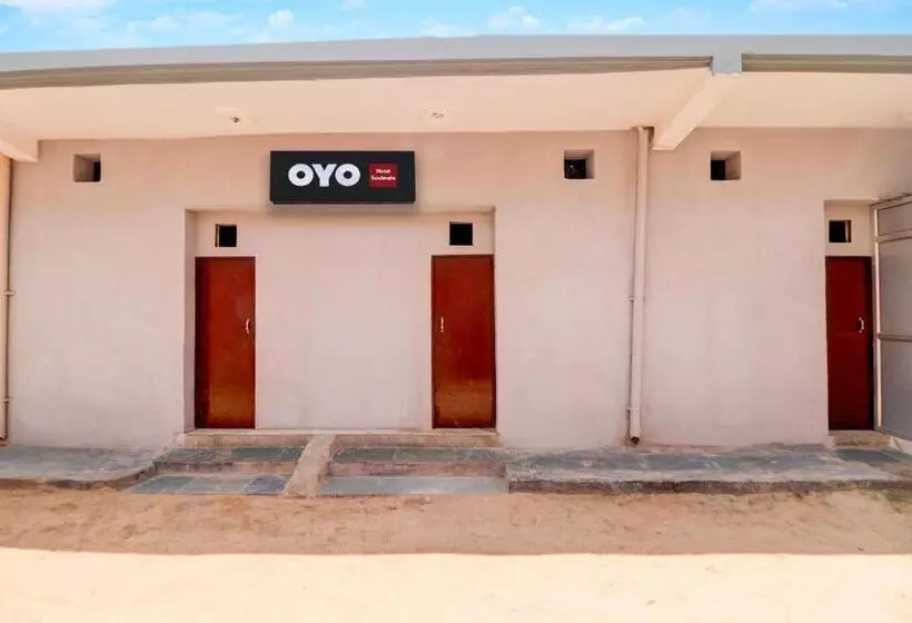 ホテル Oyo 82417 Radhe