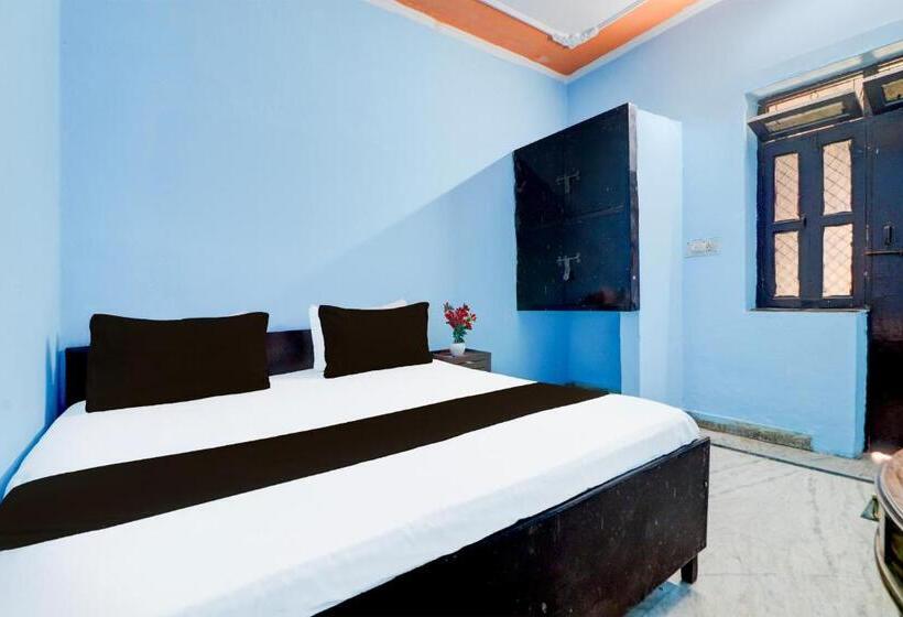 Hotel Oyo 82417 Radhe