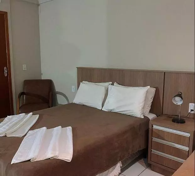 Hotelli Renata Tubarão