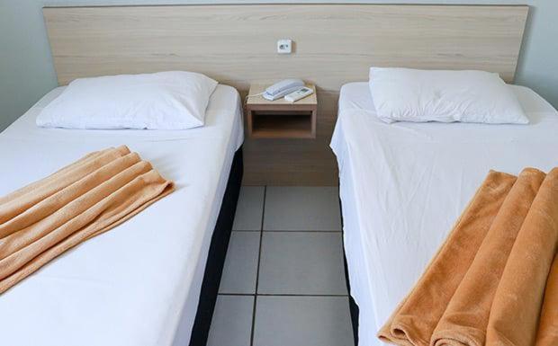 Отель Renata Tubarão