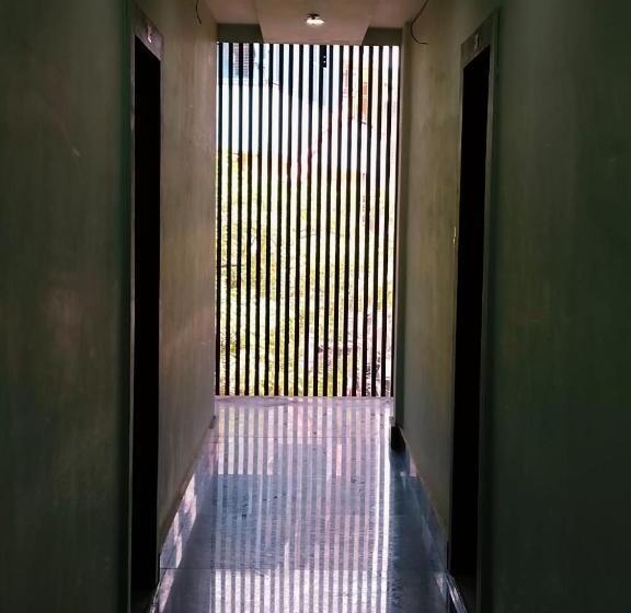 Hotel Shree Radha Krishna