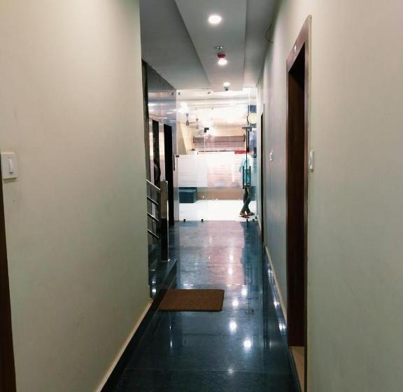 Hotel Shree Radha Krishna