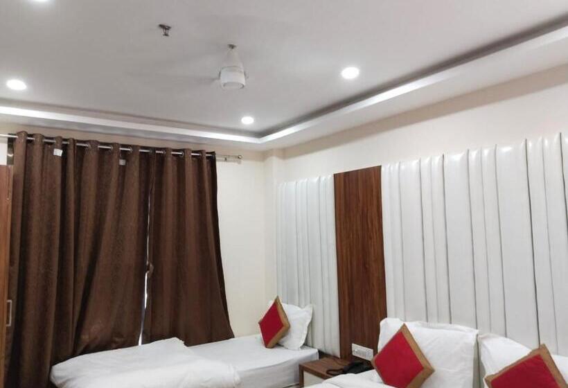 Hotel Shree Radha Krishna