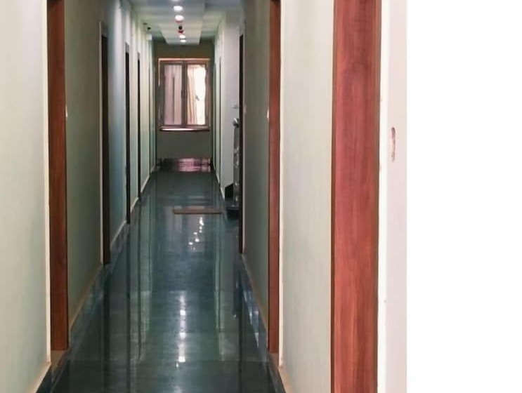 Hotel Shree Radha Krishna