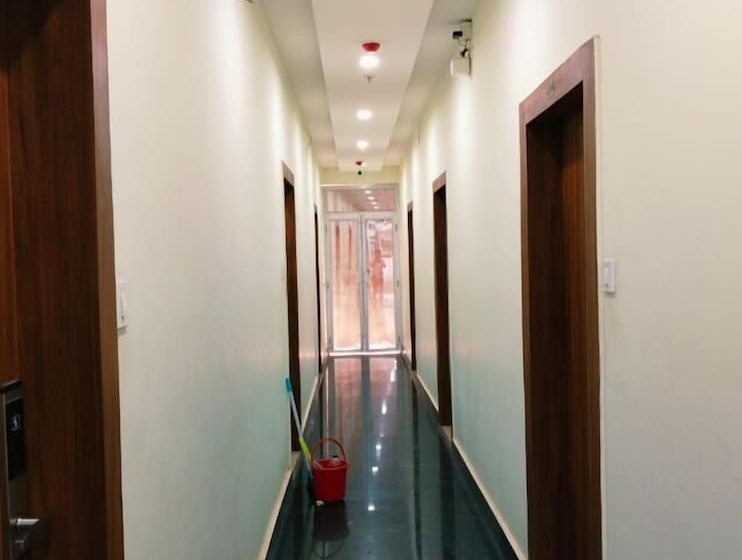 Hotel Shree Radha Krishna