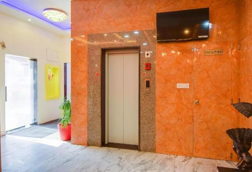 Oyo Hotel Amer