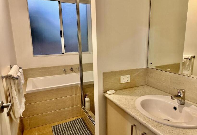 پانسیون 43 Drew Road Ardross