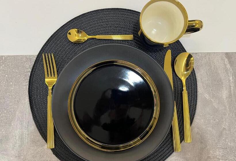 پانسیون Apartman H13