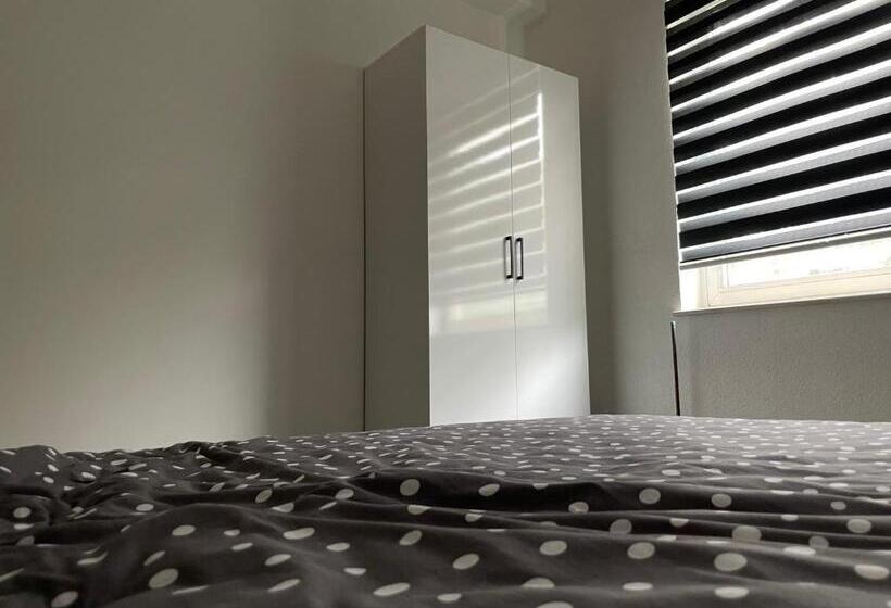 پانسیون Apartman H13