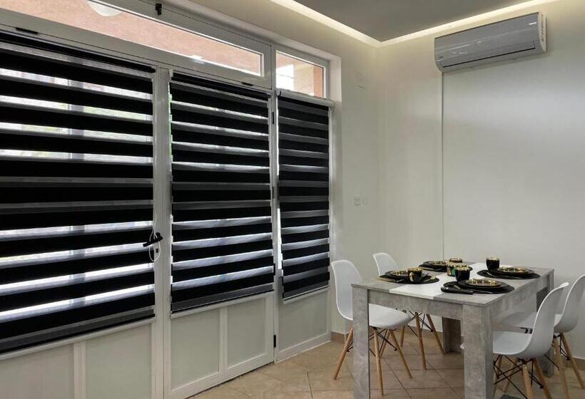 پانسیون Apartman H13