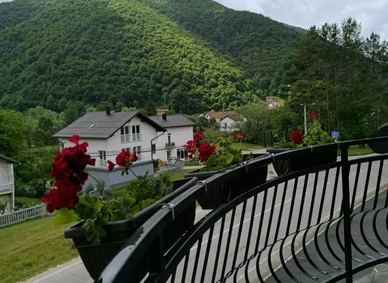 پانسیون Hana Inn   Smjestaj Sa Upotrebom Kuhinje