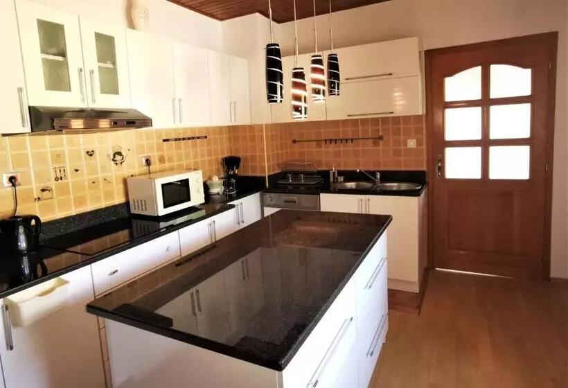 پانسیون Hana Inn   Smjestaj Sa Upotrebom Kuhinje