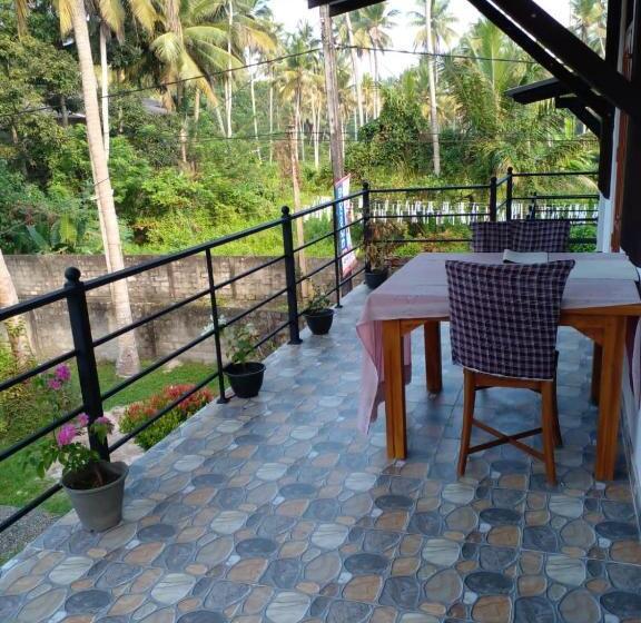 Panzió Neel S Guest House