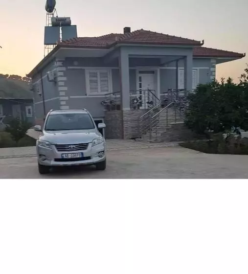 ペンション Vila Maska