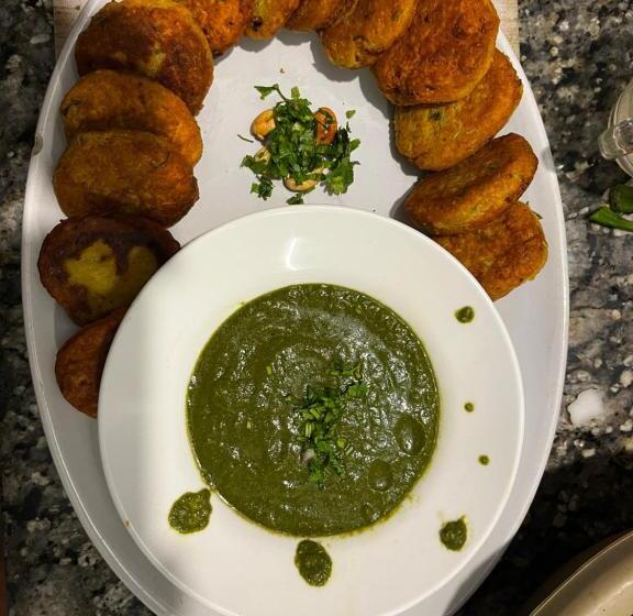 استراحتگاه Satori Wellness Cottages I Yoga Retreat, Sauna, Holistic Therapies & More