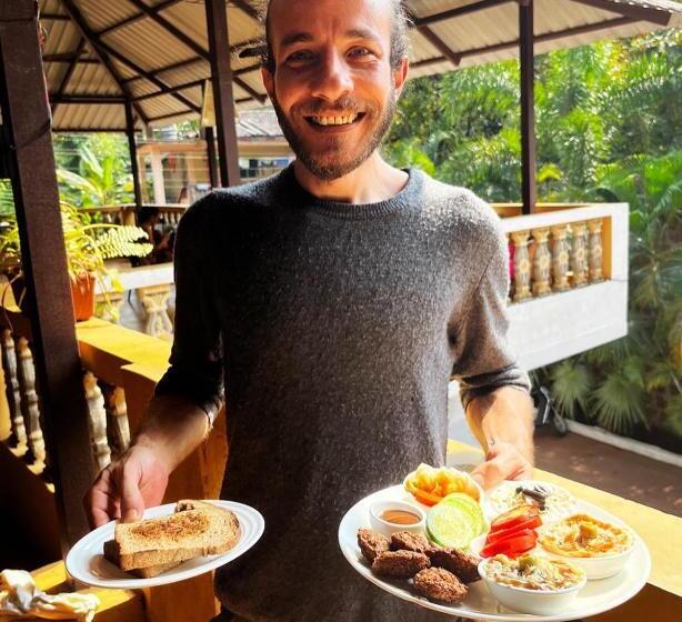 استراحتگاه Satori Wellness Cottages I Yoga Retreat, Sauna, Holistic Therapies & More