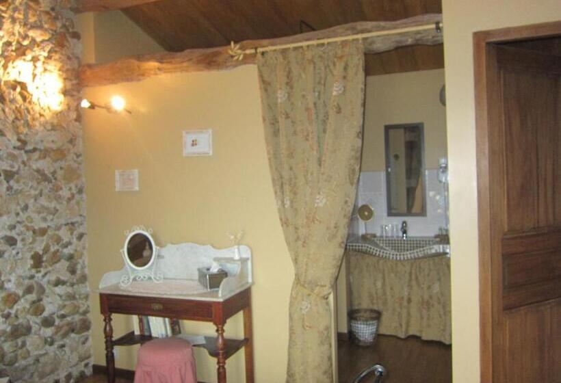 تختخواب و صبحانه La Ferme Du Bascou