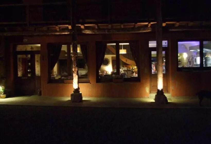 Aamiaismajoitus (B&B) La Ferme Du Bascou