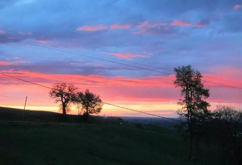 Aamiaismajoitus (B&B) La Ferme Du Bascou