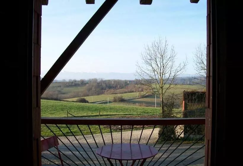 Aamiaismajoitus (B&B) La Ferme Du Bascou