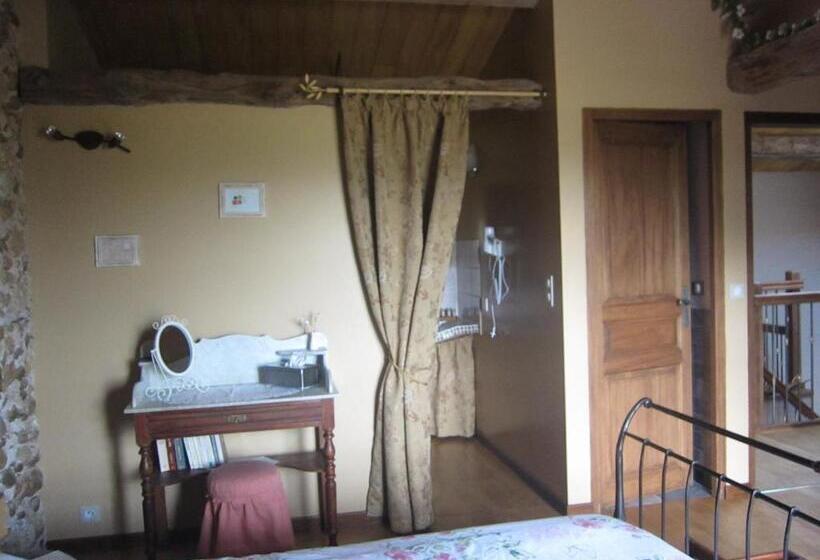 تختخواب و صبحانه La Ferme Du Bascou