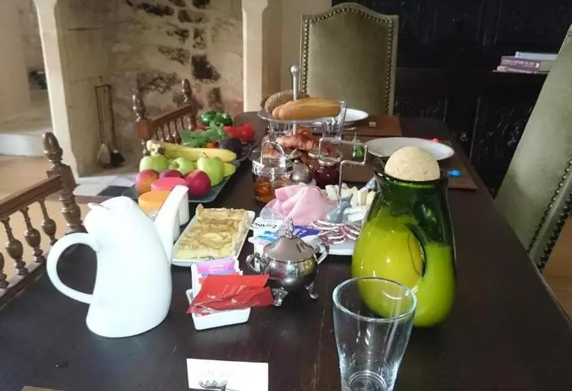 Aamiaismajoitus (B&B) Rue Du Château