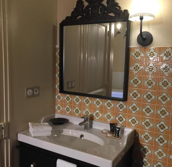 住宿加早餐  Rue Du Château