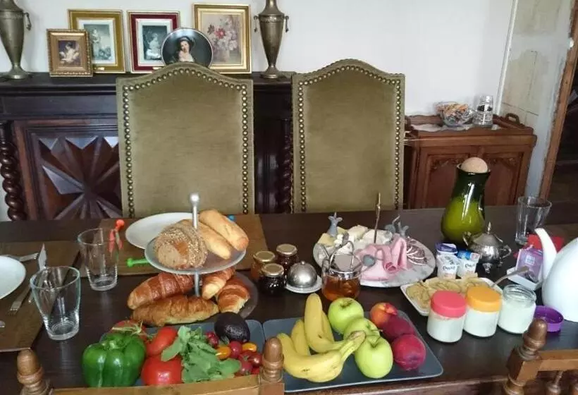 Aamiaismajoitus (B&B) Rue Du Château