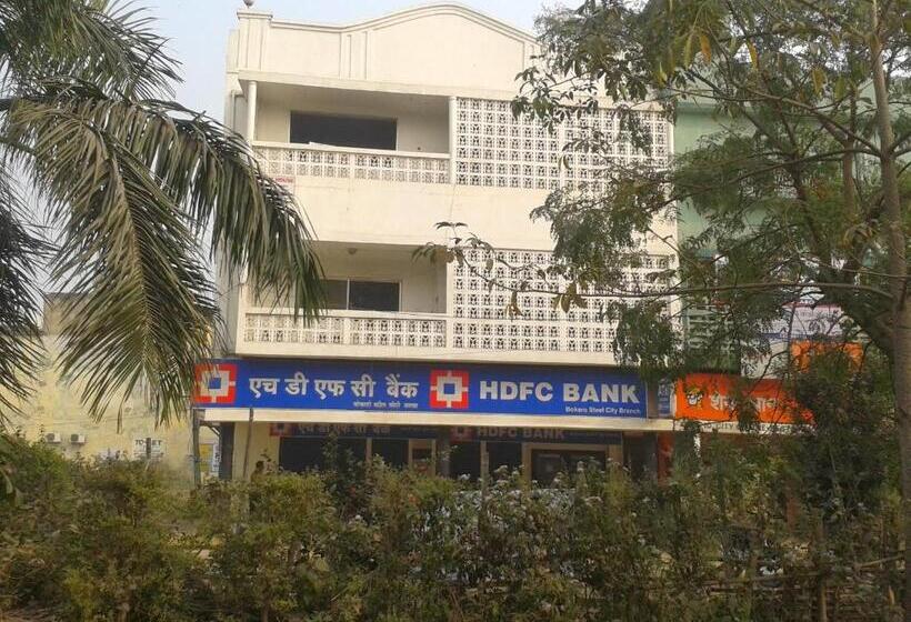 בית מלון כפרי Malti Mahal